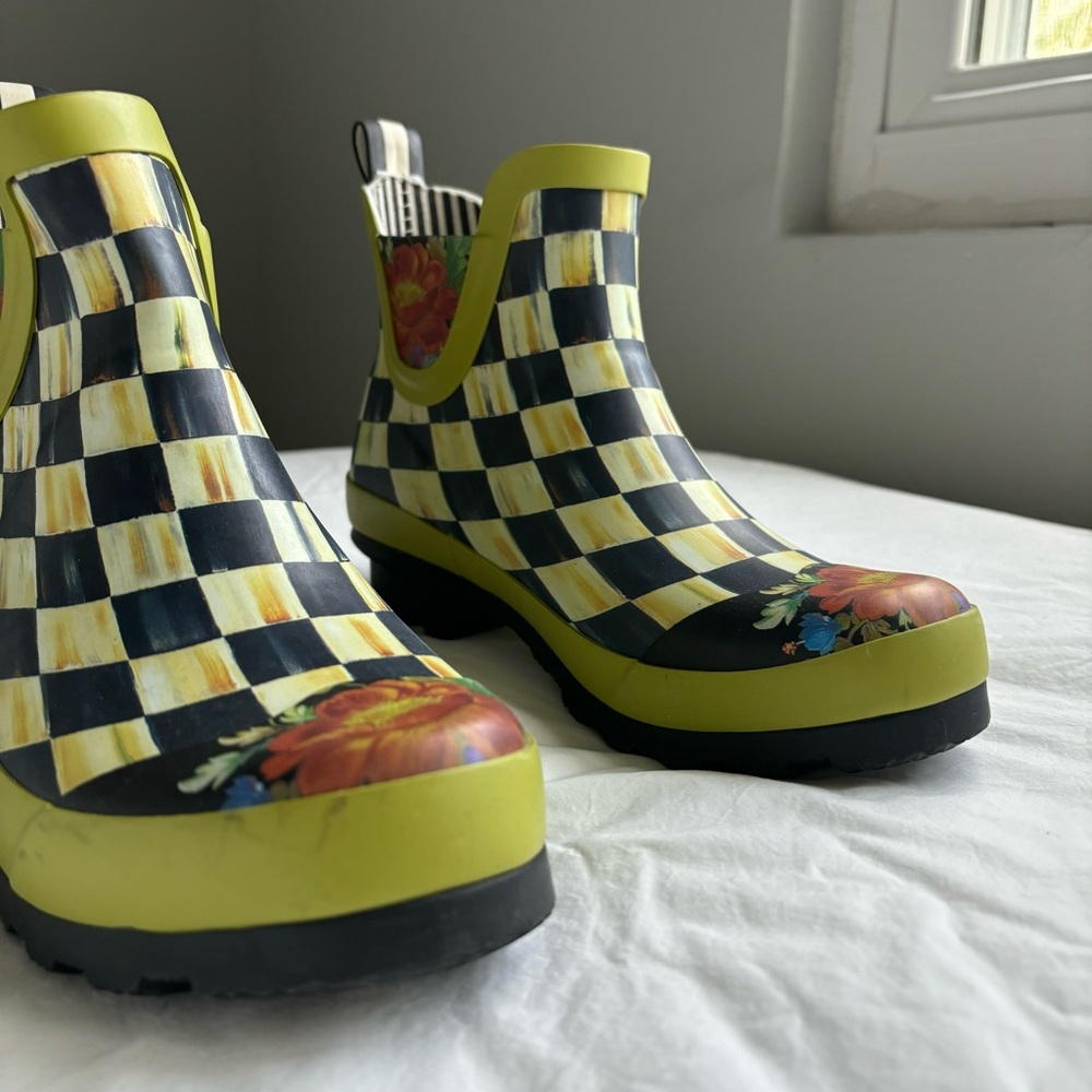 Mackenzie Childs Floral and Striped Short Rain Boot Size 8